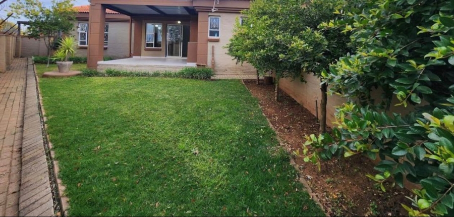 To Let 3 Bedroom Property for Rent in Groenvlei Sh Free State